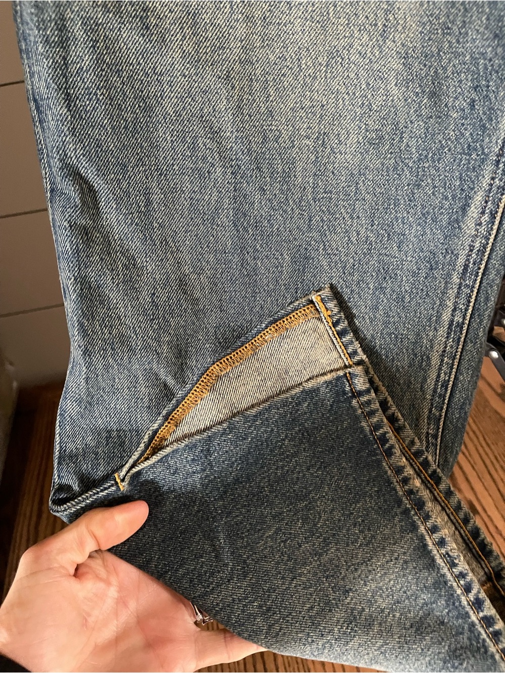 Good American “The Khloé Jean” Patchwork Straight Jeans – NWT - Picture 6 of 11